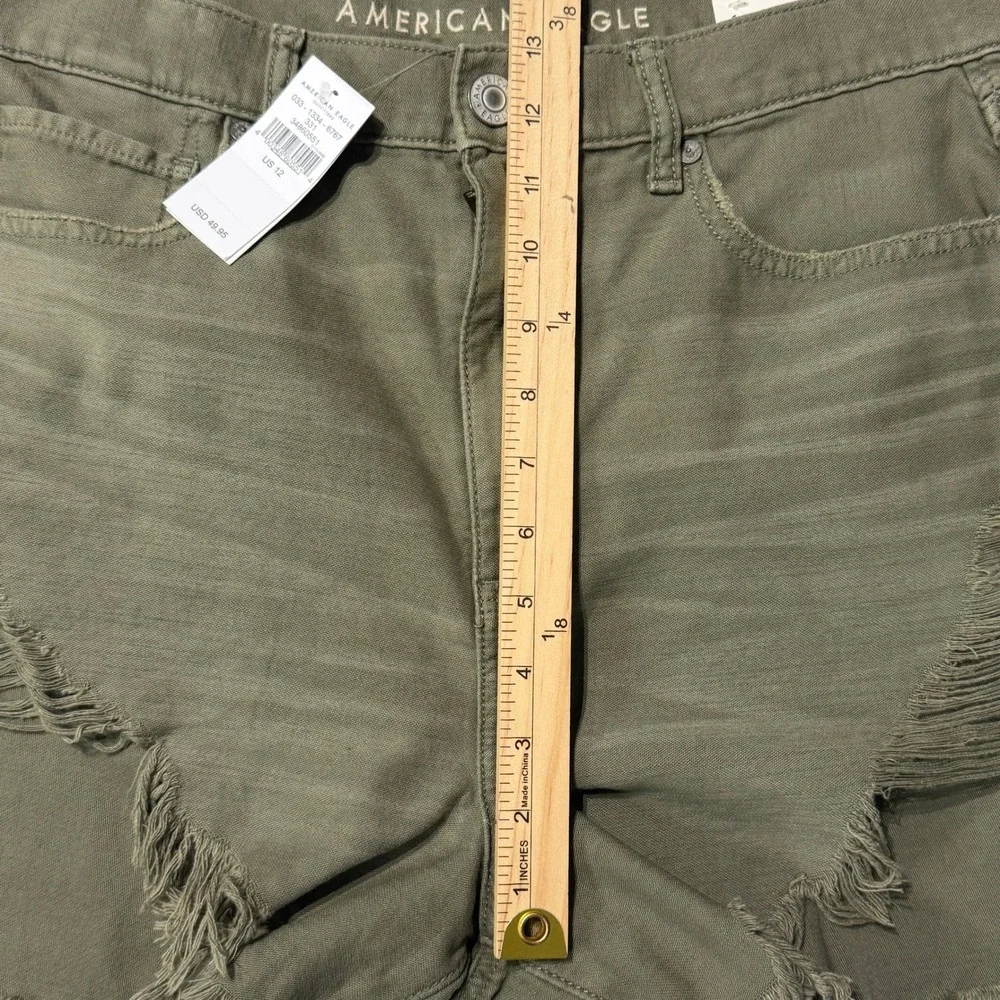 NWT American Eagle Highest Rise Mom Short Size 12 Olive Green Distressed Denim